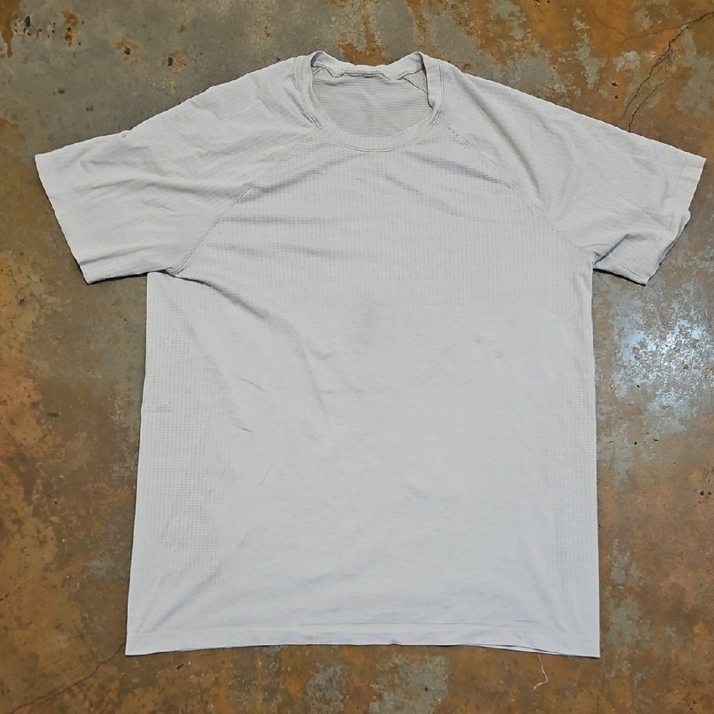 Men's Gray T-Shirt